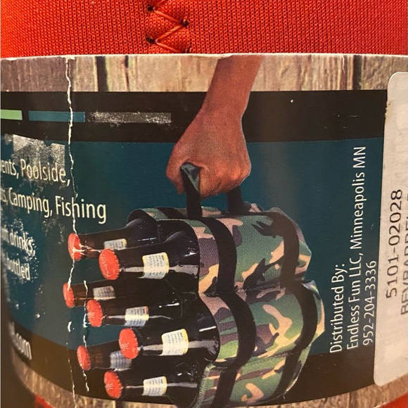 Bevbarrel -The cool way to carry your beverages/ Red - Picture 2 of 2